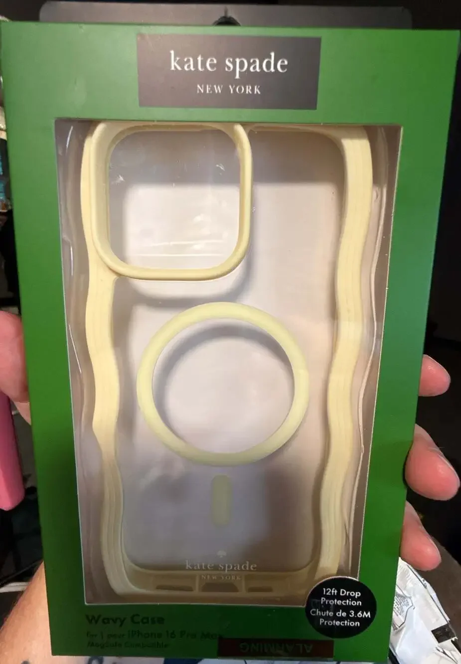 Kate Spade New York Wavy Case with MagSafe for iPhone 16 Pro Max